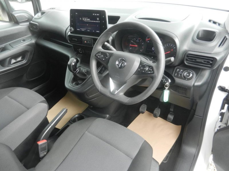 VAUXHALL COMBO
