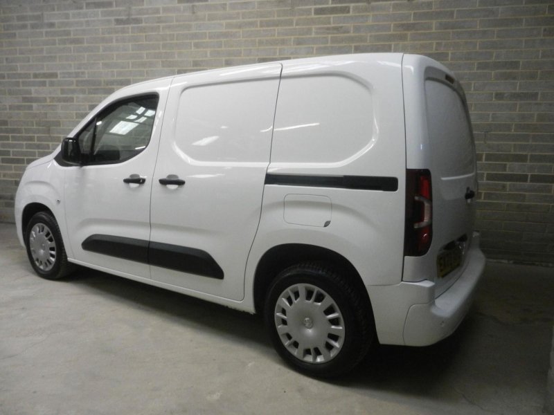 VAUXHALL COMBO
