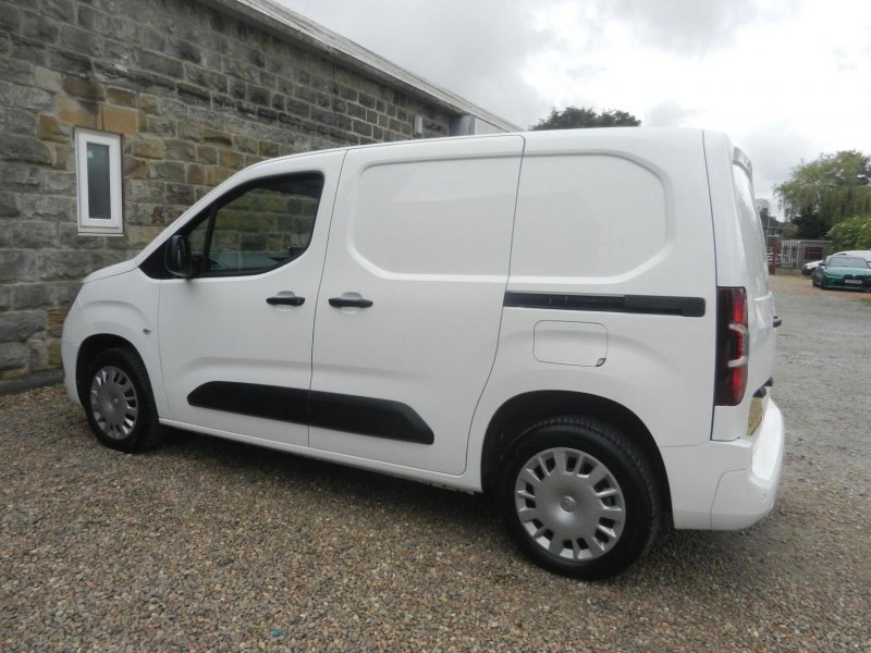 VAUXHALL COMBO