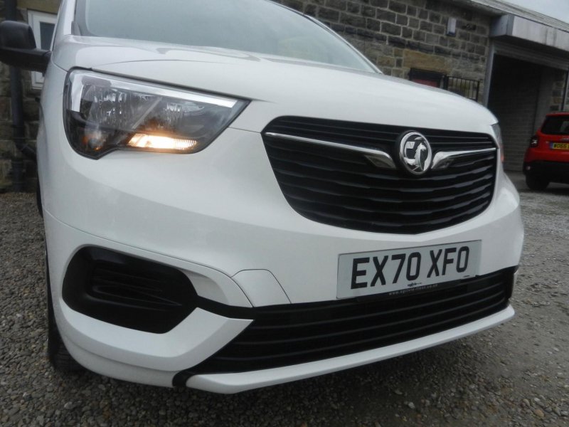VAUXHALL COMBO