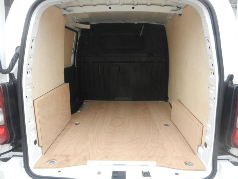 VAUXHALL COMBO