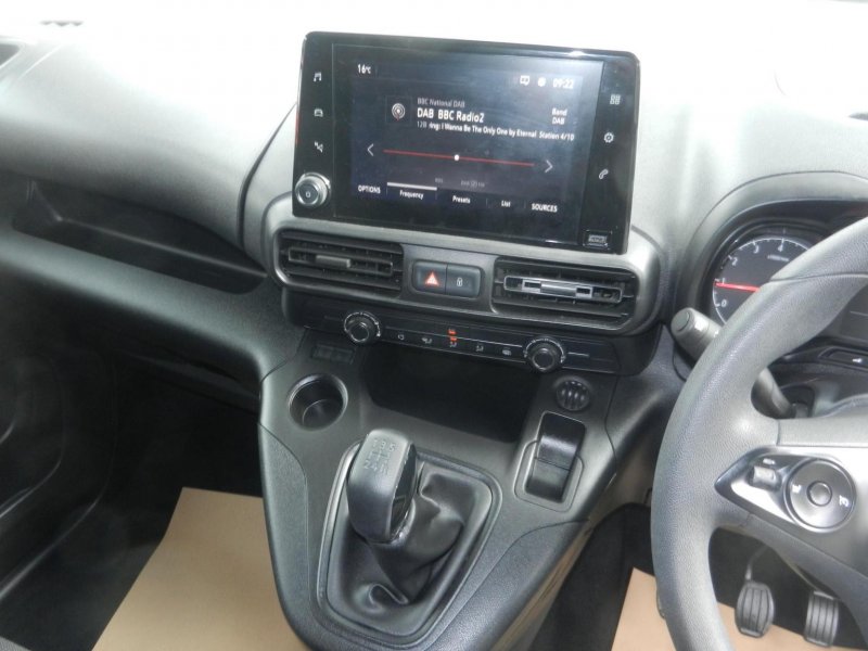 VAUXHALL COMBO