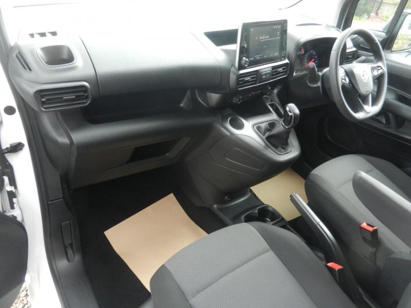 VAUXHALL COMBO