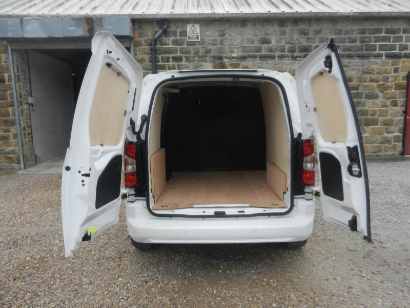 VAUXHALL COMBO
