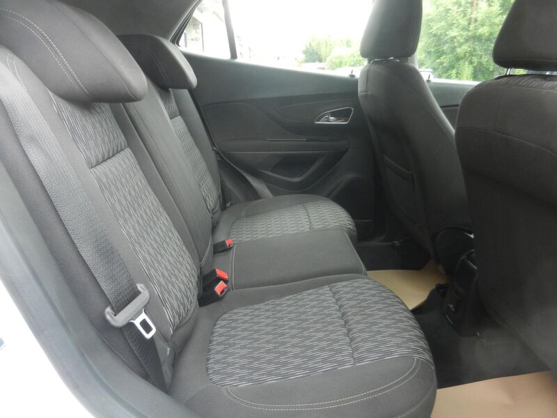 VAUXHALL MOKKA