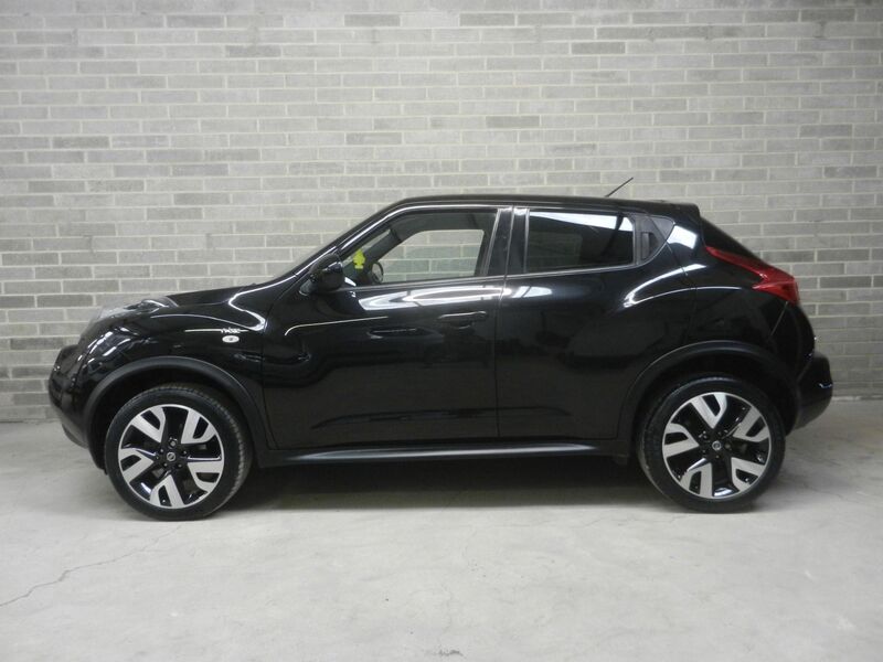 View NISSAN JUKE 1.6 n-tec CVT Euro 5 5dr