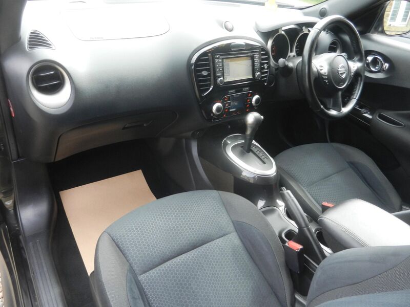 NISSAN JUKE