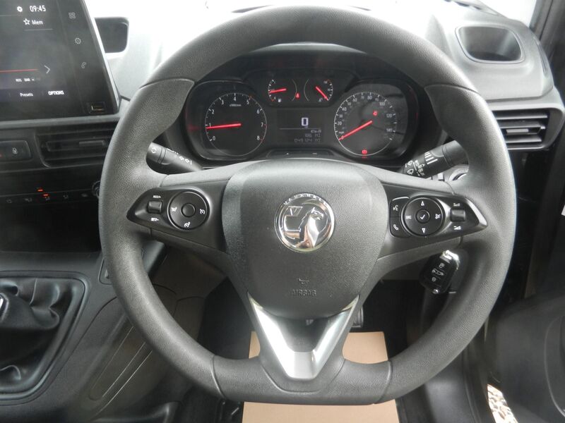 VAUXHALL COMBO