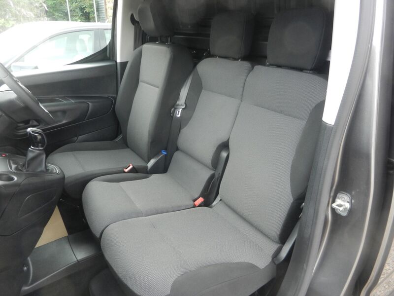 VAUXHALL COMBO