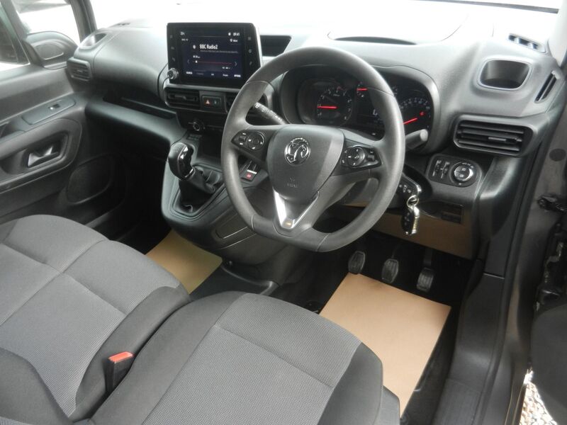 VAUXHALL COMBO