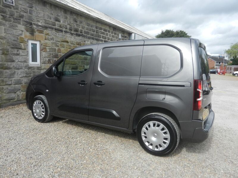VAUXHALL COMBO