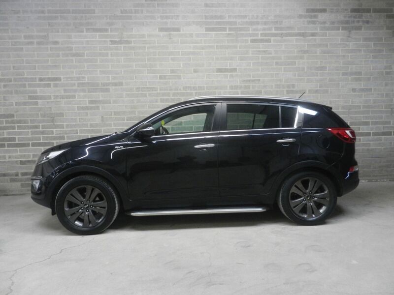 View KIA SPORTAGE 2.0 CRDi First Edition AWD Euro 5 5dr