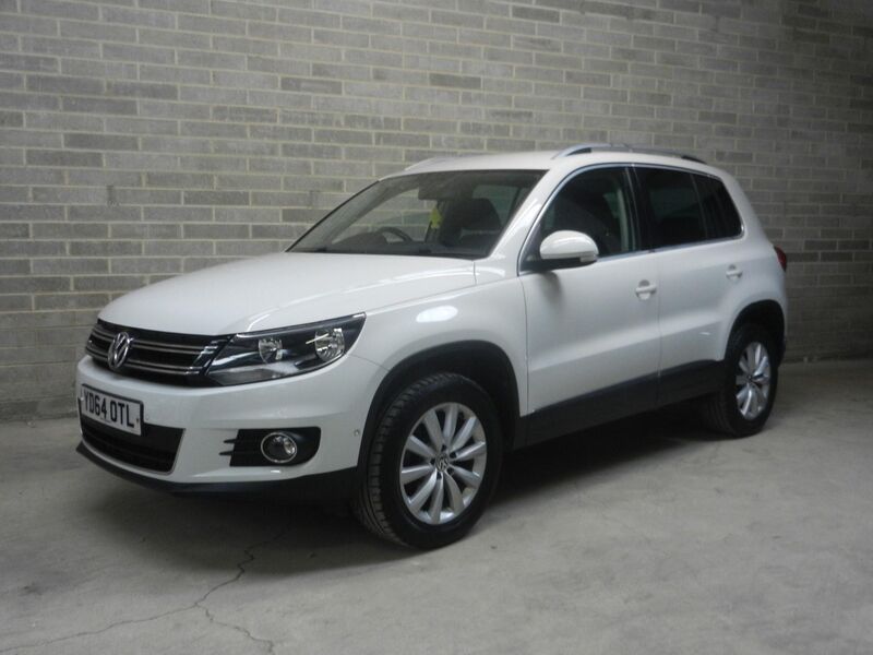 View VOLKSWAGEN TIGUAN 2.0 TDI BlueMotion Tech Match 4WD Euro 5 (s/s) 5dr