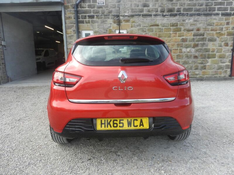RENAULT CLIO