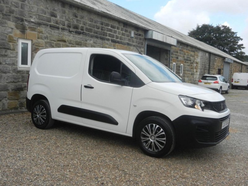 PEUGEOT PARTNER