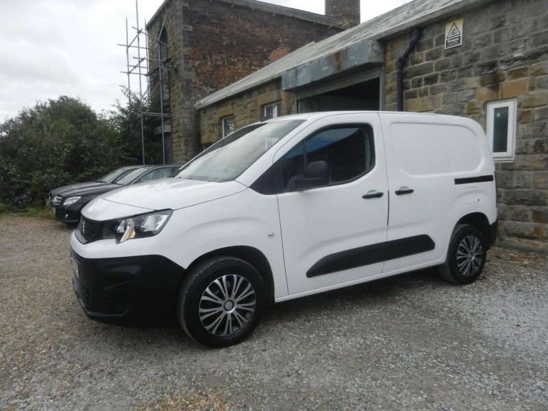 PEUGEOT PARTNER