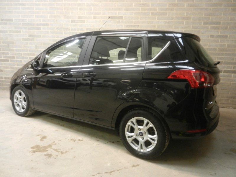FORD B-MAX
