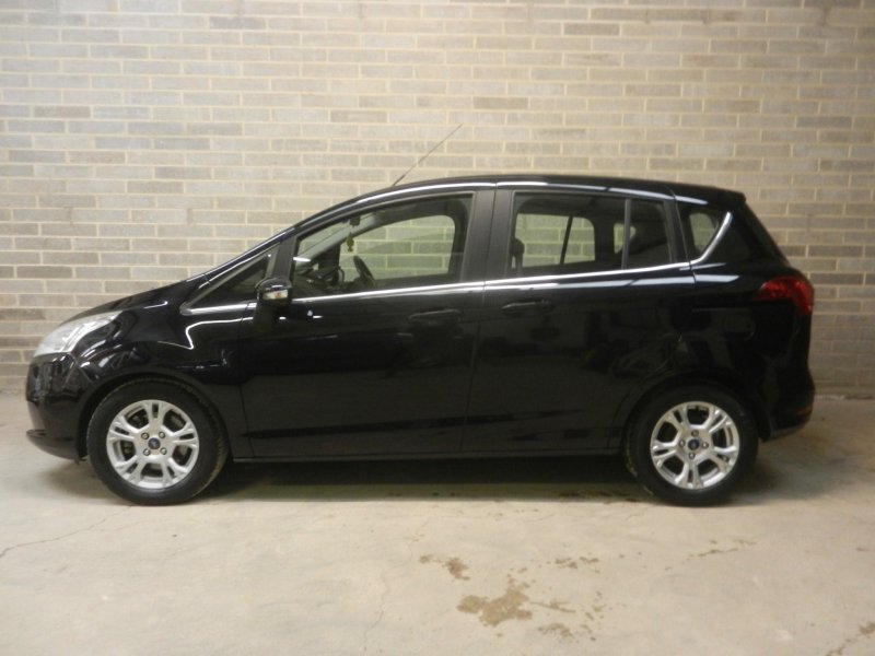 View FORD B-MAX 1.6 Zetec Powershift Euro 5 5dr