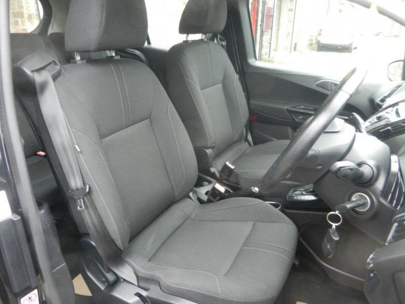 FORD B-MAX