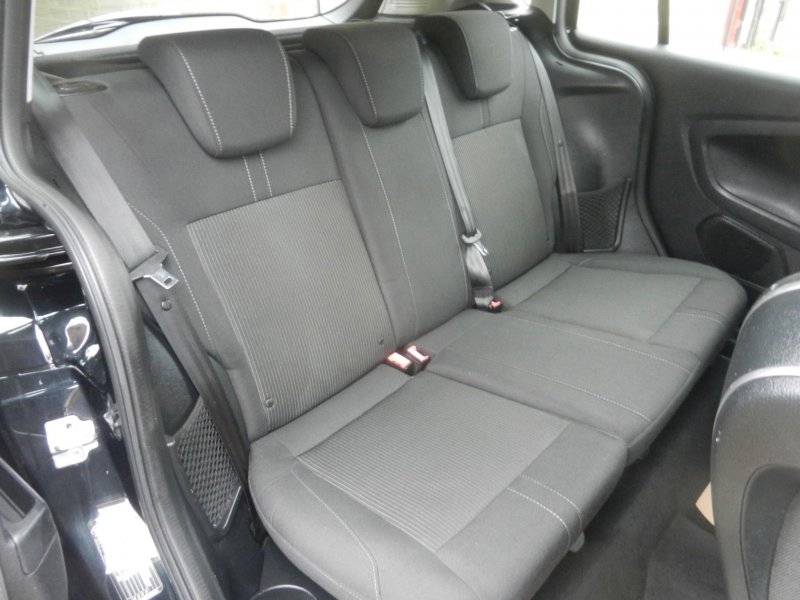 FORD B-MAX