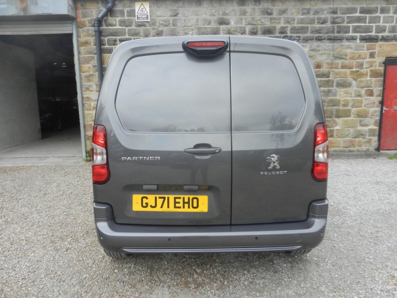 PEUGEOT PARTNER