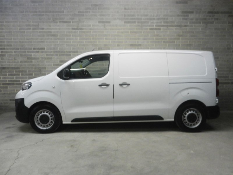 View PEUGEOT EXPERT 1.5 BlueHDi 1000 Professional Standard Panel Van MWB Euro 6 (s/s) 6dr
