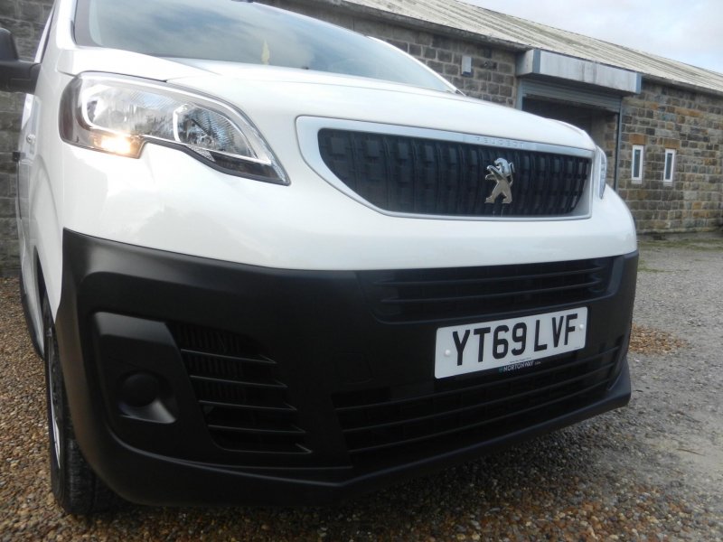 PEUGEOT EXPERT