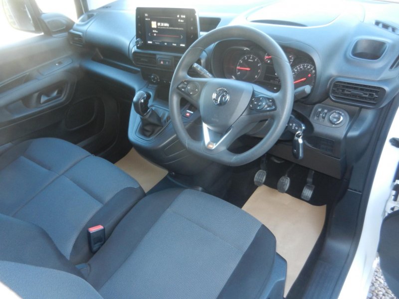 VAUXHALL COMBO