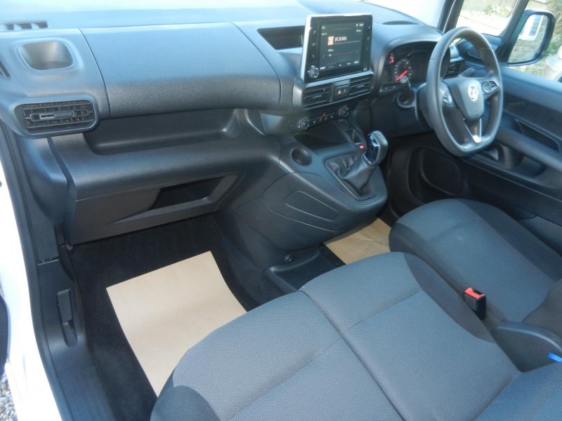 VAUXHALL COMBO