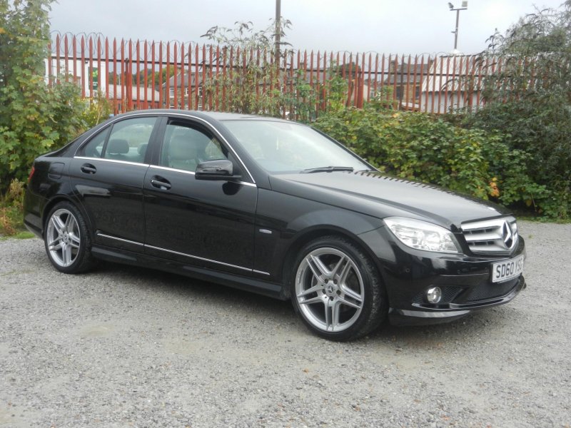 View MERCEDES-BENZ C CLASS 1.8 C180 BlueEfficiency Sport Auto Euro 5 4dr