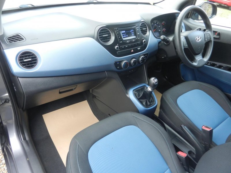HYUNDAI I10