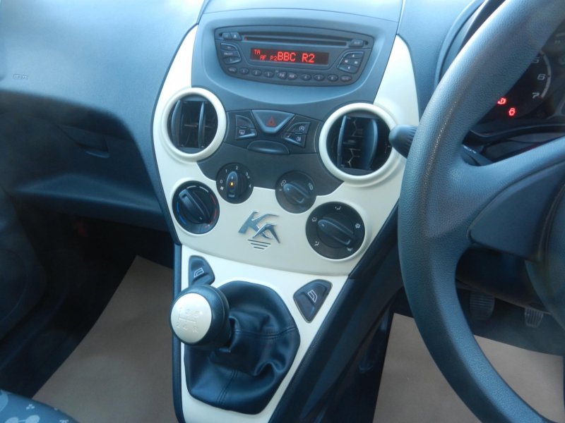 FORD KA