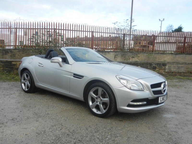 View MERCEDES-BENZ SLK 2.1 SLK250 CDI BlueEfficiency G-Tronic+ Euro 5 (s/s) 2dr