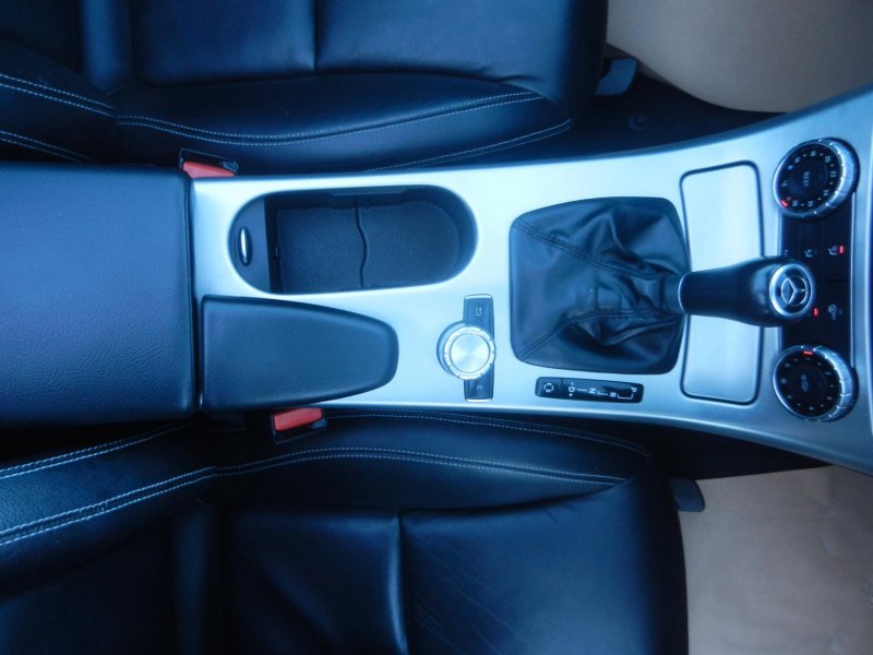 MERCEDES-BENZ SLK