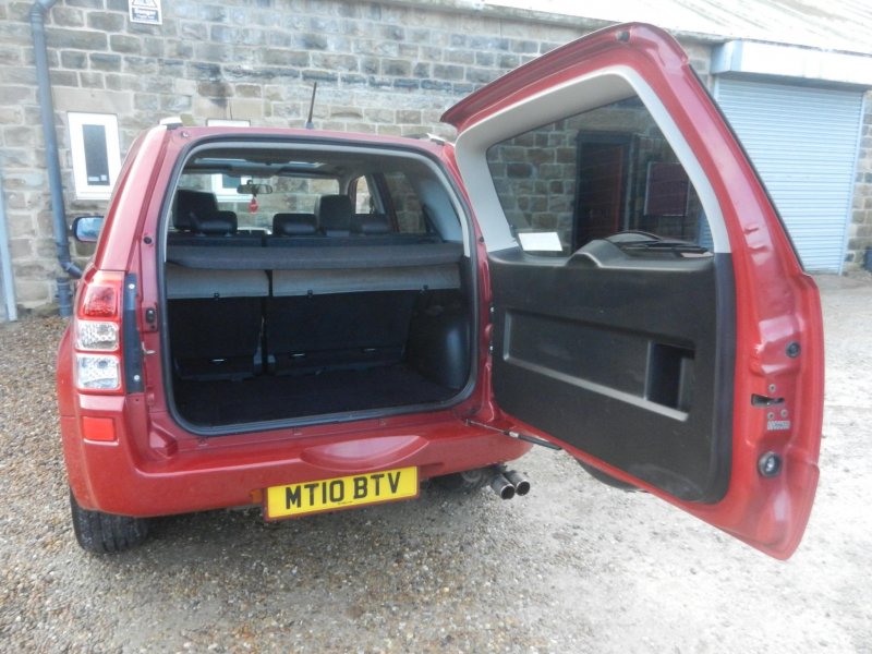 SUZUKI GRAND VITARA