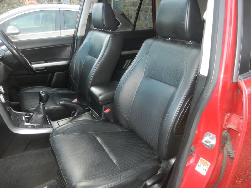 SUZUKI GRAND VITARA
