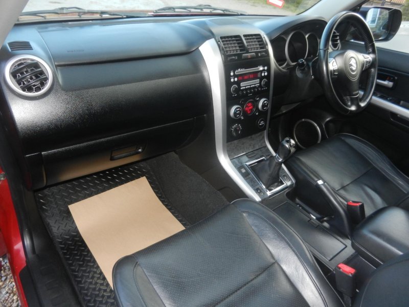 SUZUKI GRAND VITARA