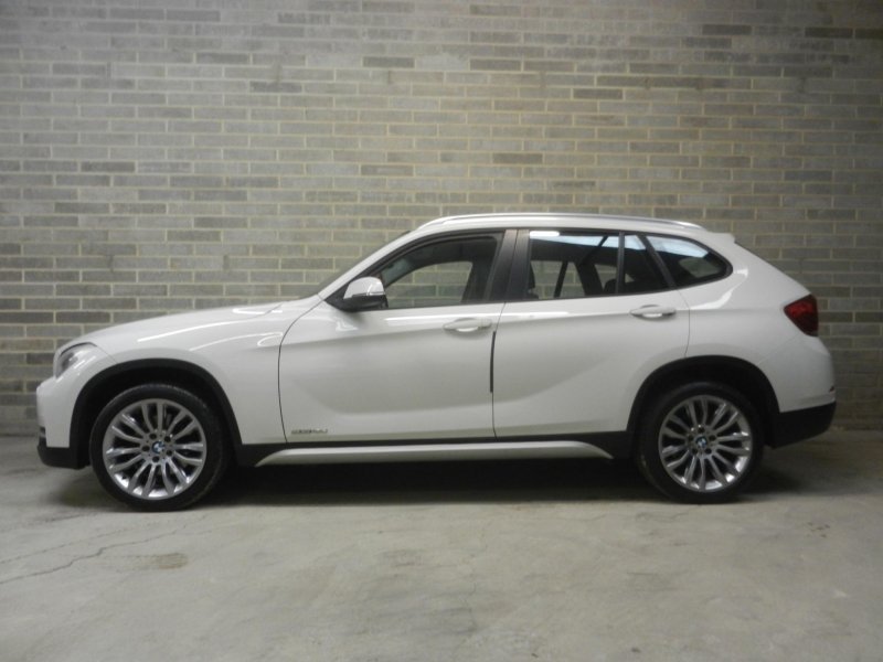 View BMW X1 2.0 18d xLine sDrive Euro 5 (s/s) 5dr