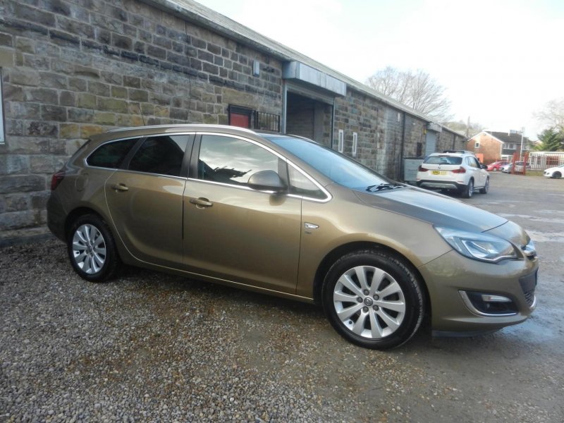 VAUXHALL ASTRA