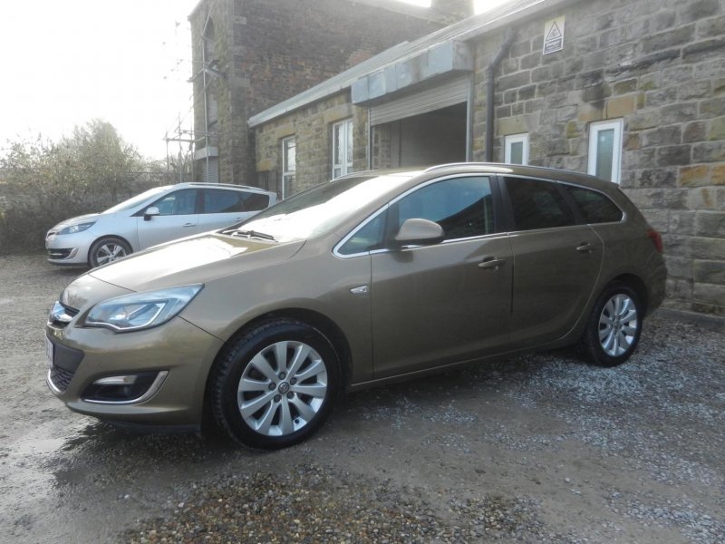 VAUXHALL ASTRA