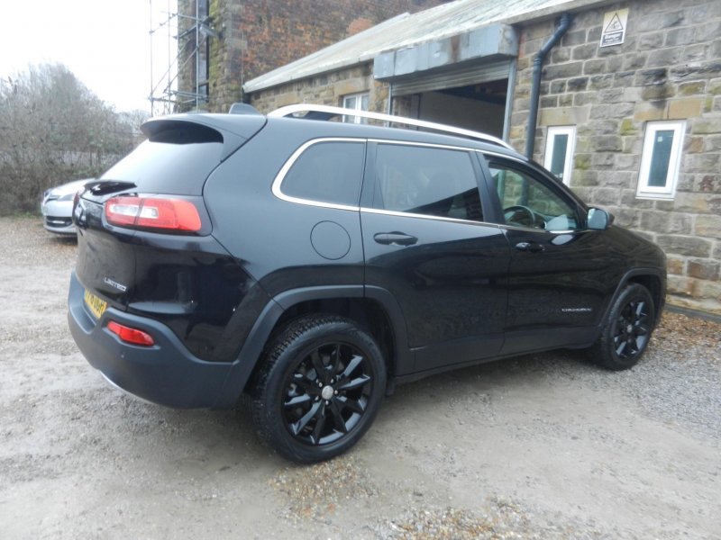 JEEP CHEROKEE