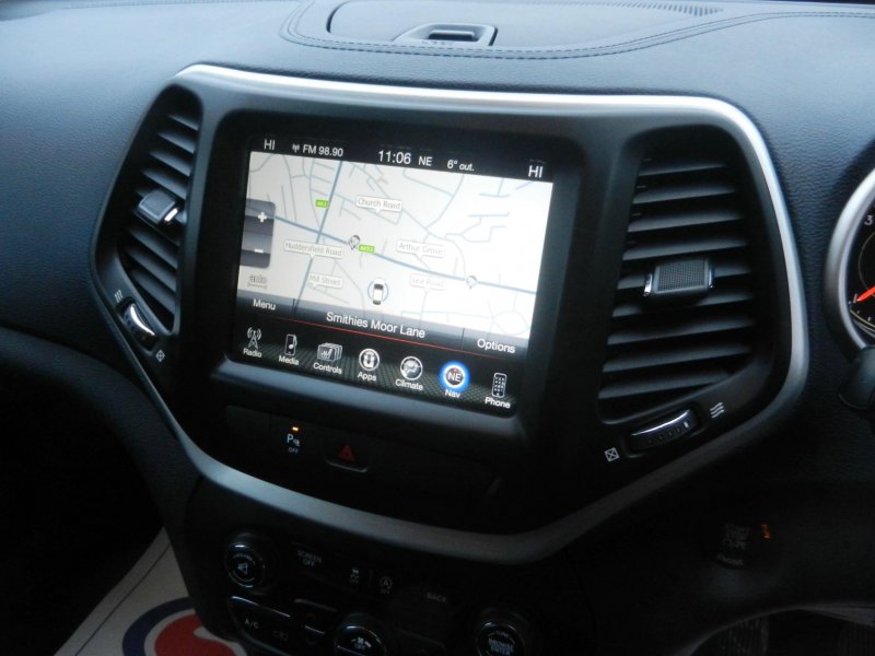 JEEP CHEROKEE