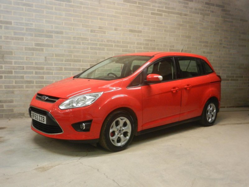 View FORD GRAND C-MAX 1.6 TDCi Zetec Euro 5 5dr