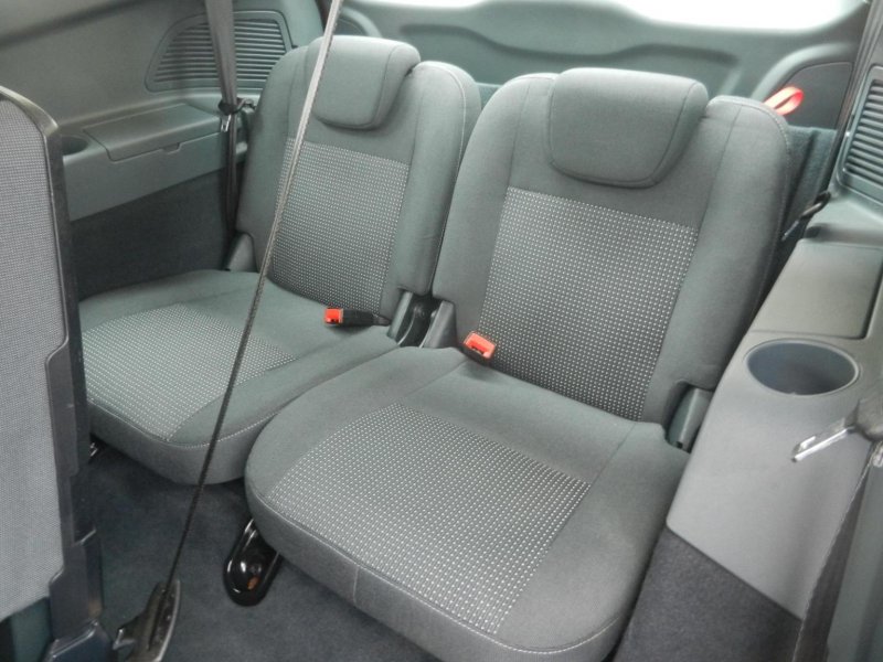 FORD GRAND C-MAX