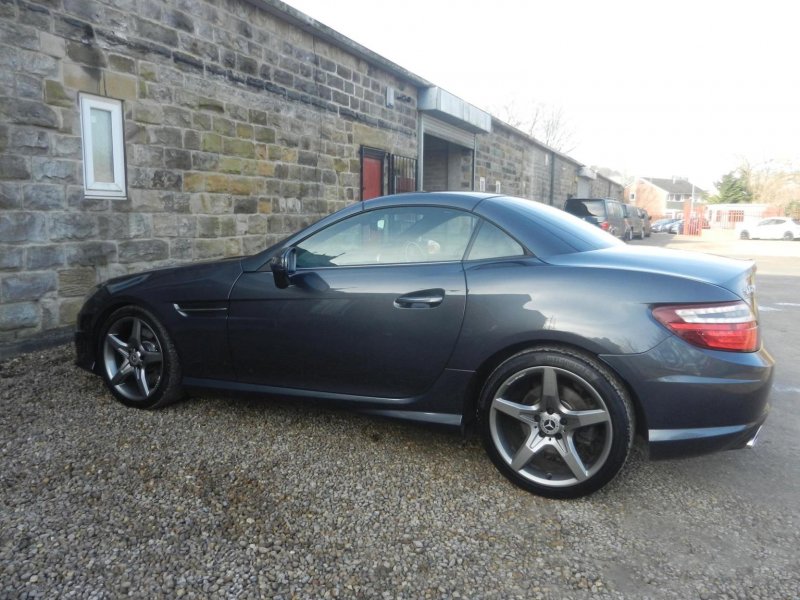 MERCEDES-BENZ SLK