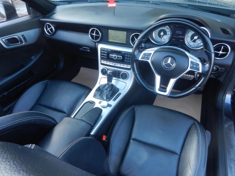 MERCEDES-BENZ SLK