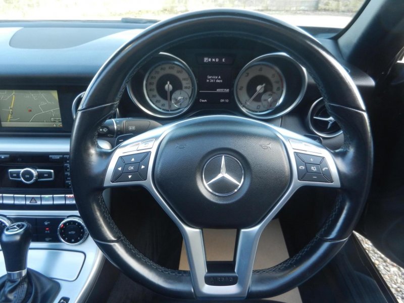 MERCEDES-BENZ SLK