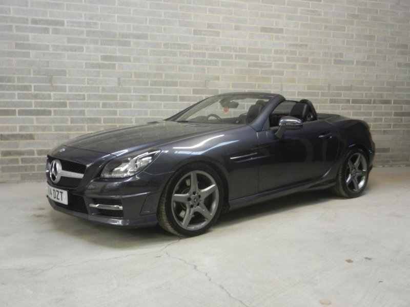 View MERCEDES-BENZ SLK 2.1 SLK250 CDI AMG Sport G-Tronic+ Euro 5 (s/s) 2dr