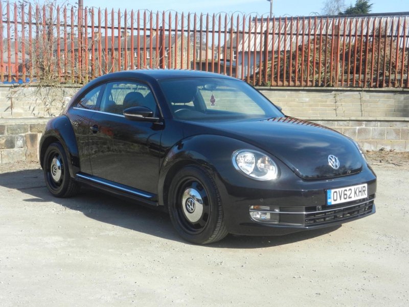 VOLKSWAGEN BEETLE