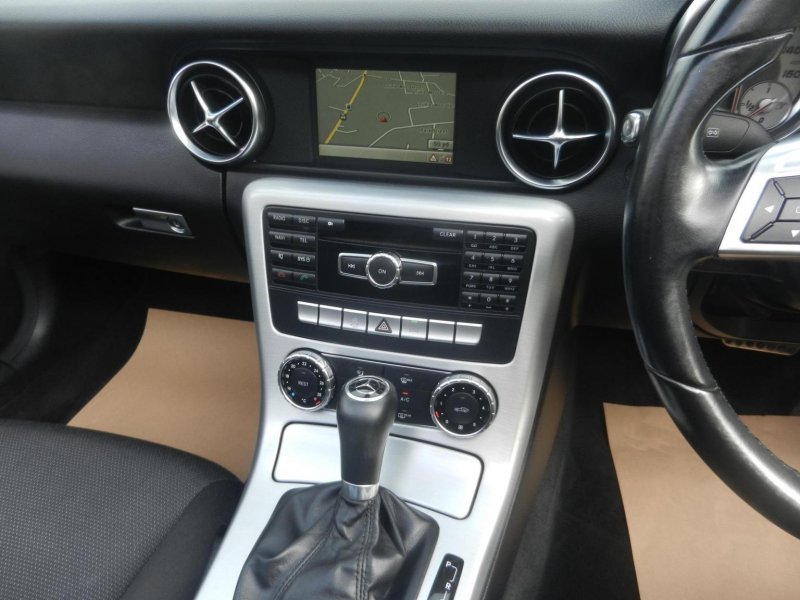 MERCEDES-BENZ SLK